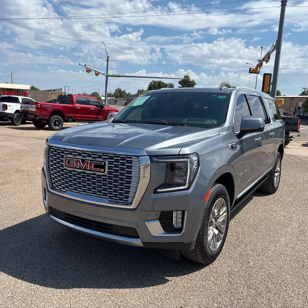 2022 GMC Yukon XL Denali