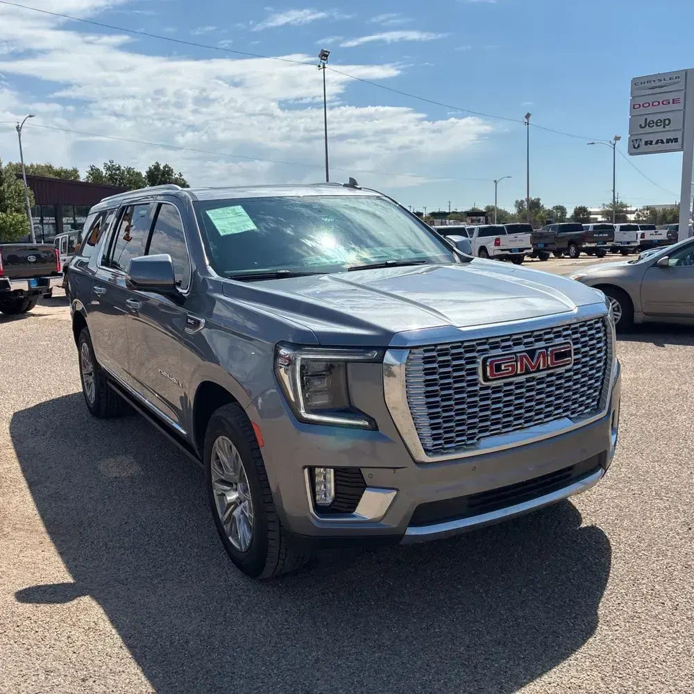 2022 GMC Yukon XL Denali