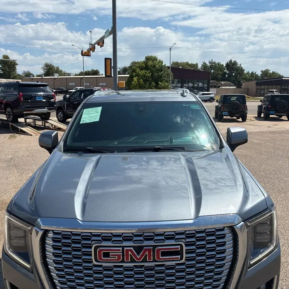 2022 GMC Yukon XL Denali