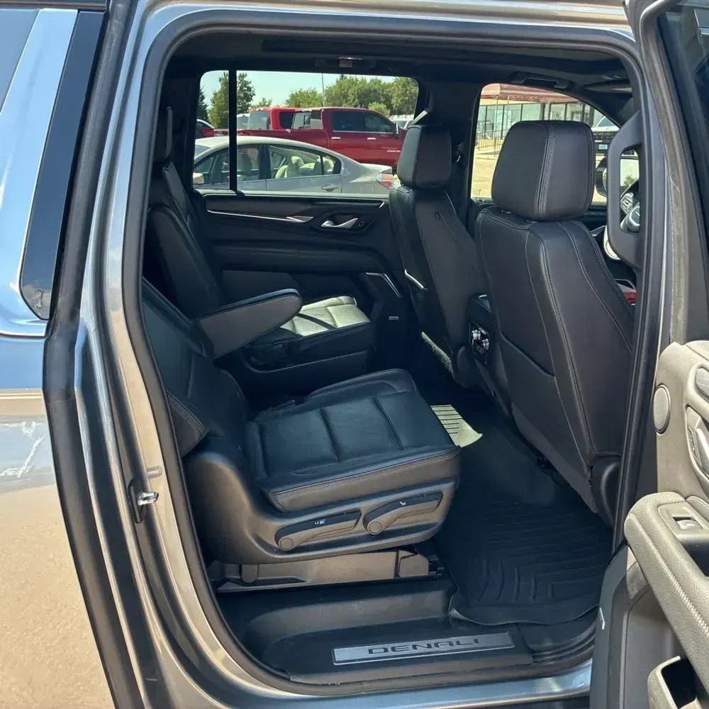 2022 GMC Yukon XL Denali