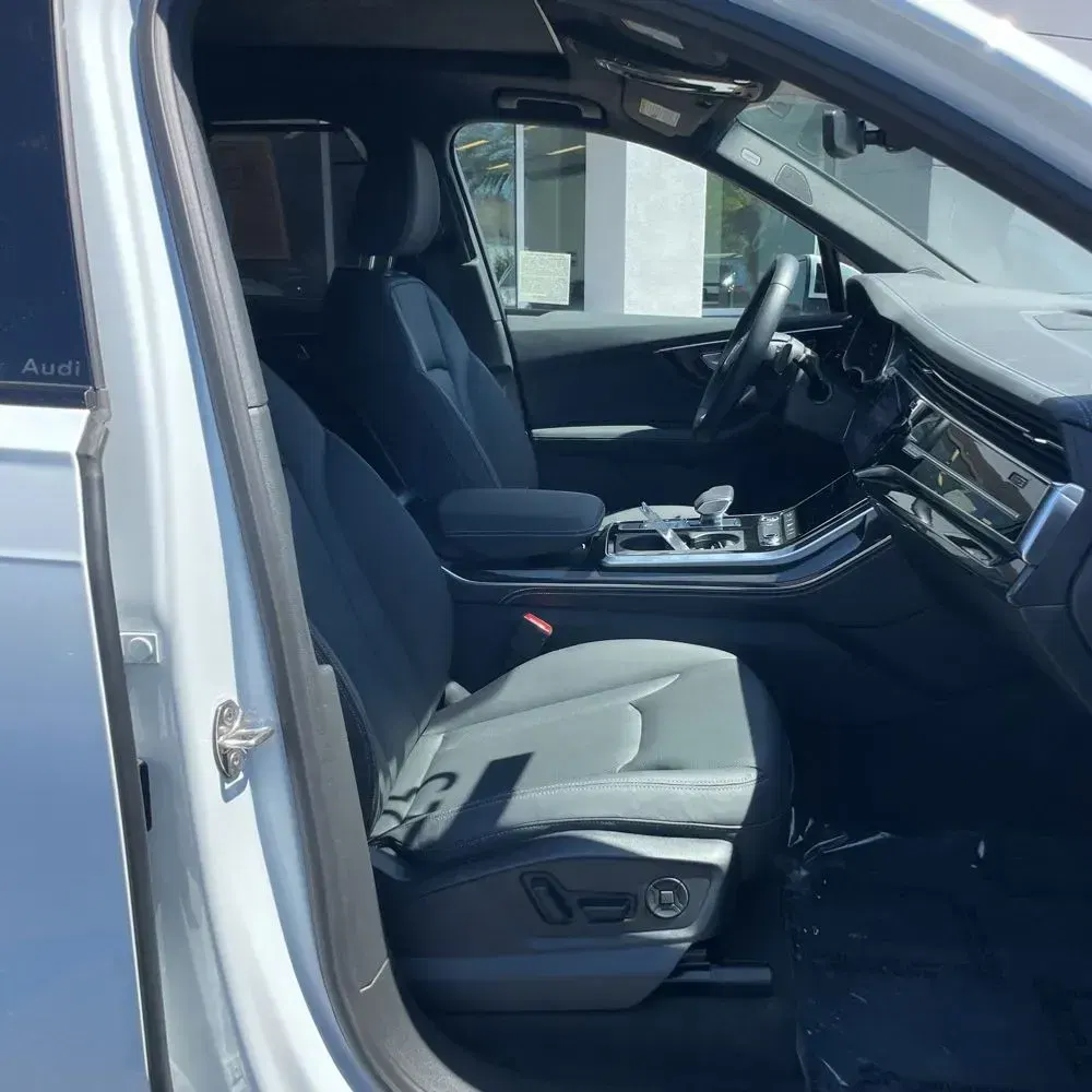 2025 Audi Q7 Premium Plus 45