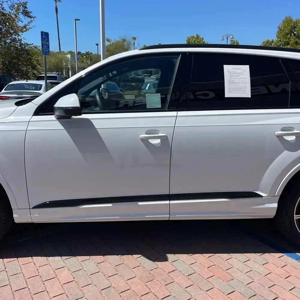 2025 Audi Q7 Premium Plus 45