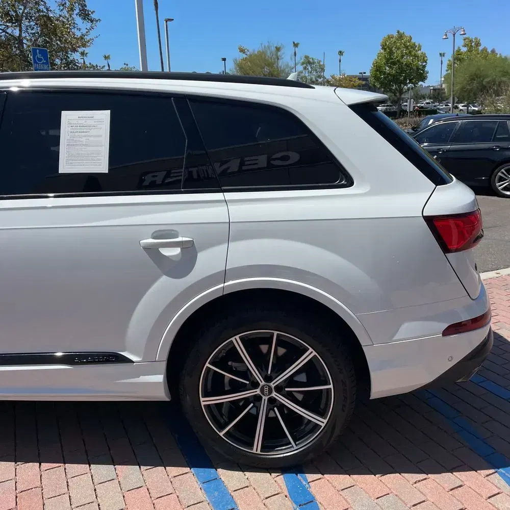 2025 Audi Q7 Premium Plus 45