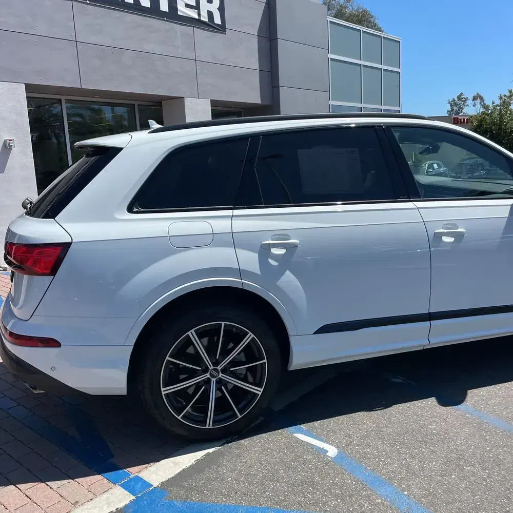 2025 Audi Q7 Premium Plus 45