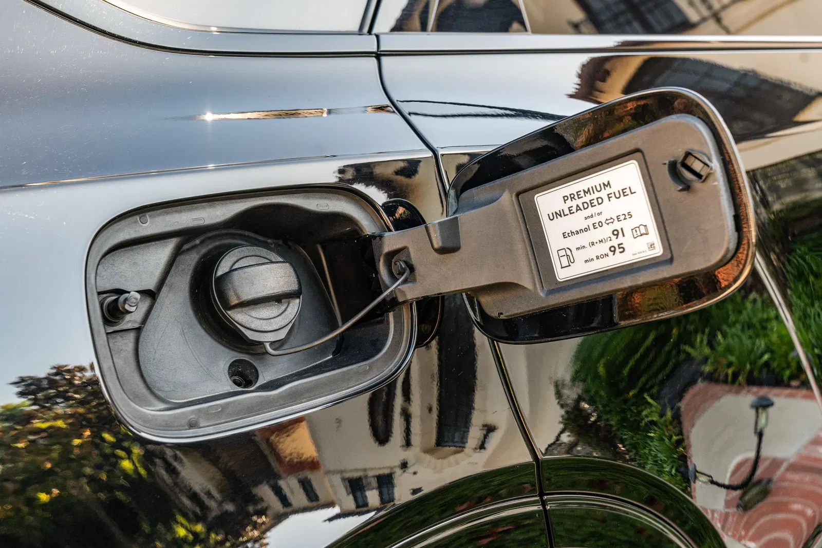 2019 Bentley Bentayga - Twin-Turbo V8, AWD, Centenary Specification, Unmodified