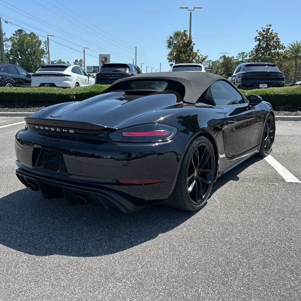 2022 Porsche 718 Boxster Spyder