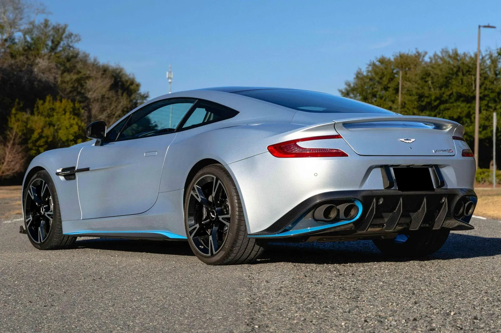 2018 Aston Martin Vanquish S Coupe - ~13,900 Miles, 580-hp V12, Full Graphics Pack, Unmodified