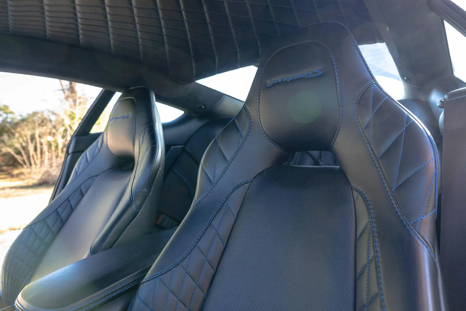 2018 Aston Martin Vanquish S Coupe - ~13,900 Miles, 580-hp V12, Full Graphics Pack, Unmodified