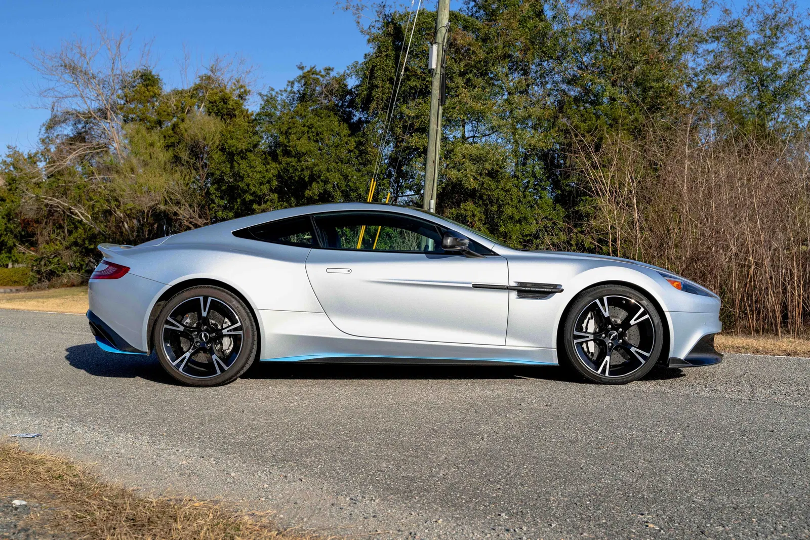 2018 Aston Martin Vanquish S Coupe - ~13,900 Miles, 580-hp V12, Full Graphics Pack, Unmodified