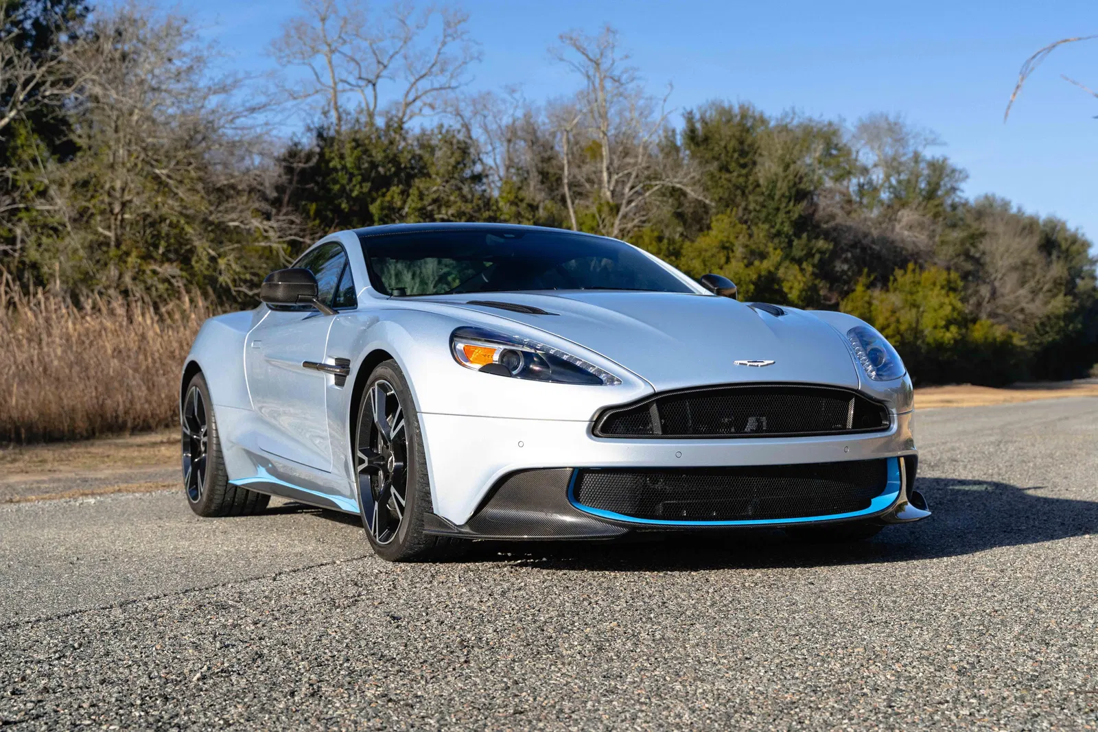 2018 Aston Martin Vanquish S Coupe - ~13,900 Miles, 580-hp V12, Full Graphics Pack, Unmodified