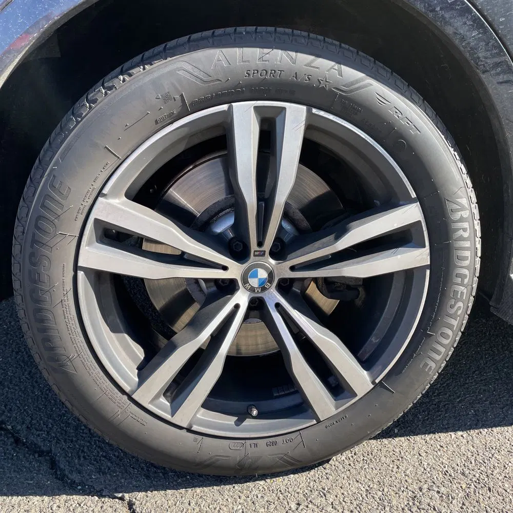 2022 BMW X7 M50i