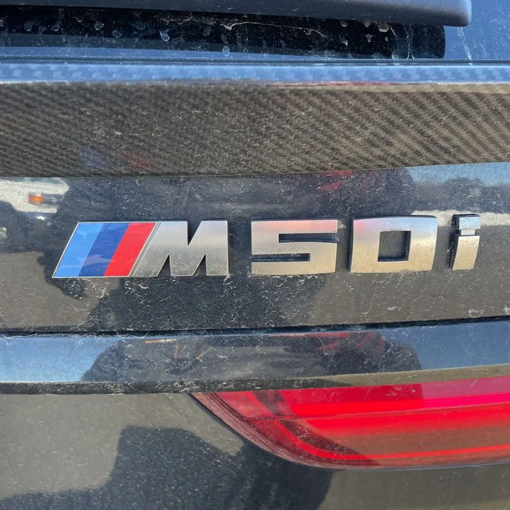 2022 BMW X7 M50i