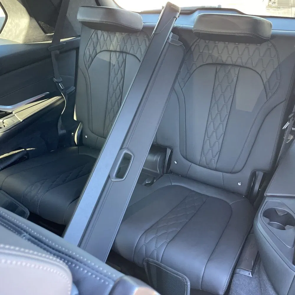 2022 BMW X7 M50i