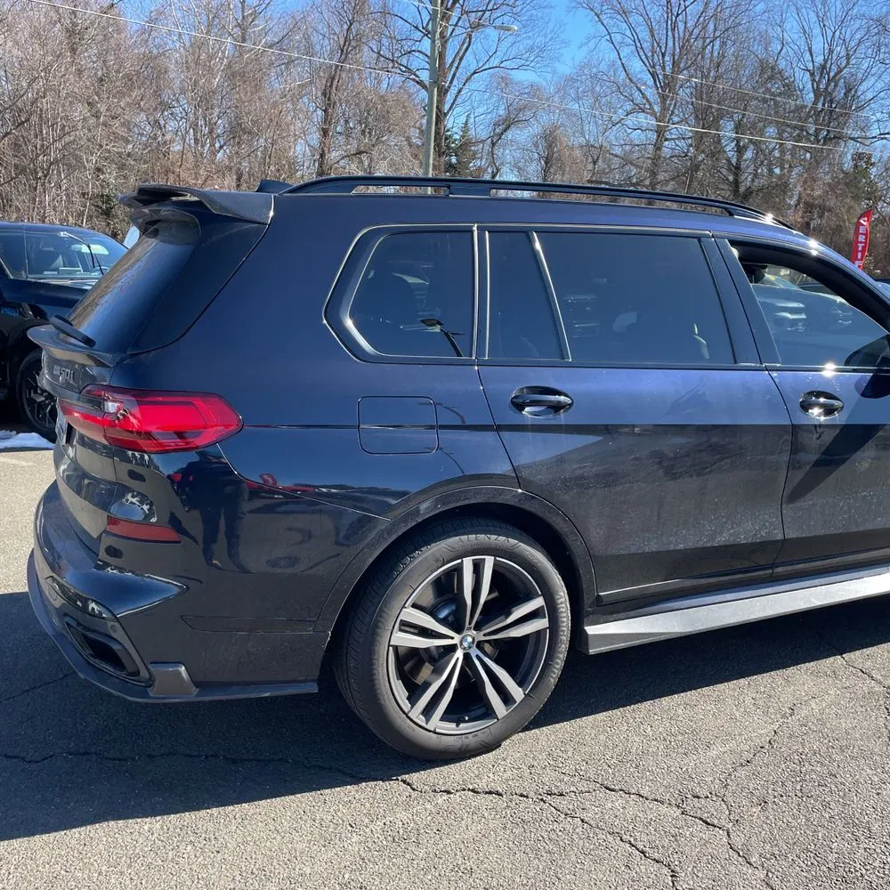 2022 BMW X7 M50i