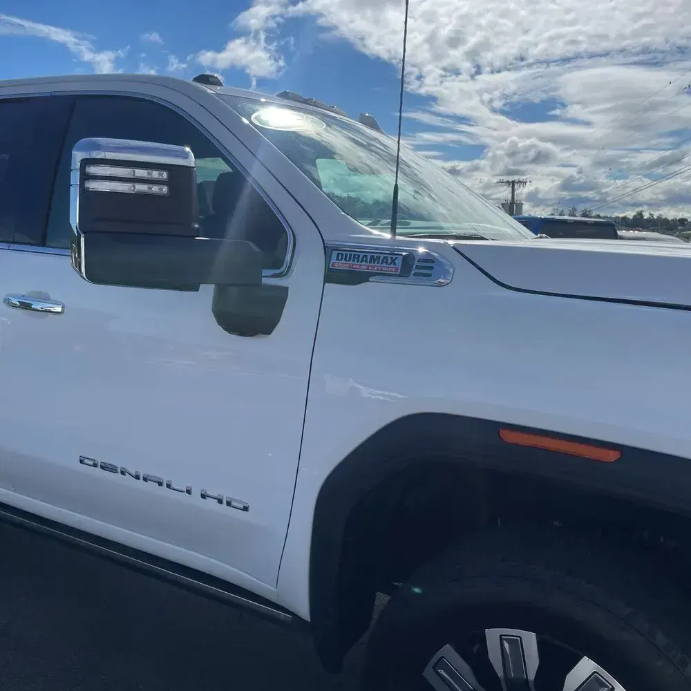 2024 GMC Sierra 2500HD Denali