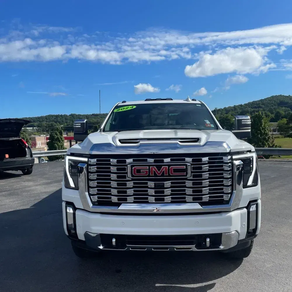 2024 GMC Sierra 2500HD Denali