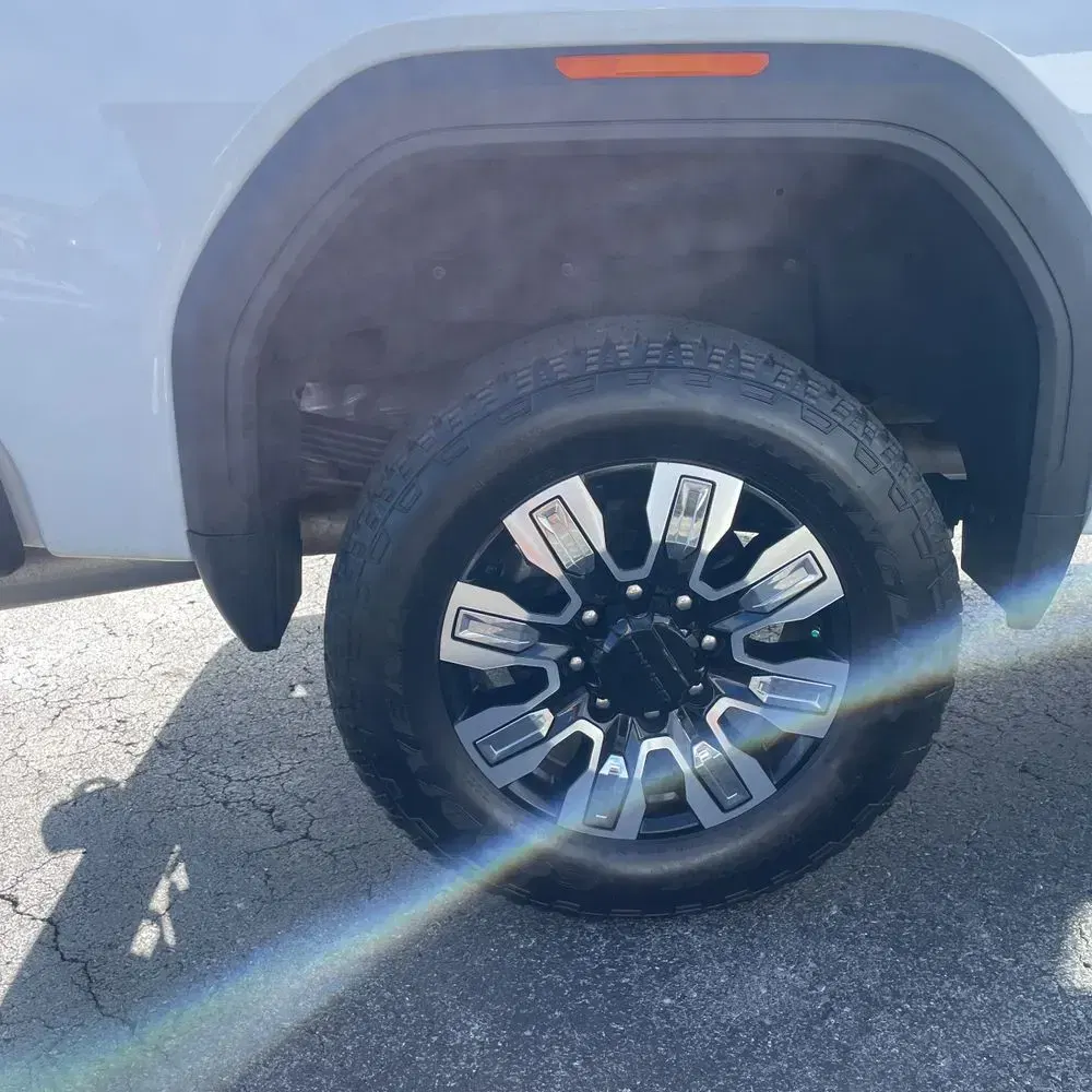 2024 GMC Sierra 2500HD Denali