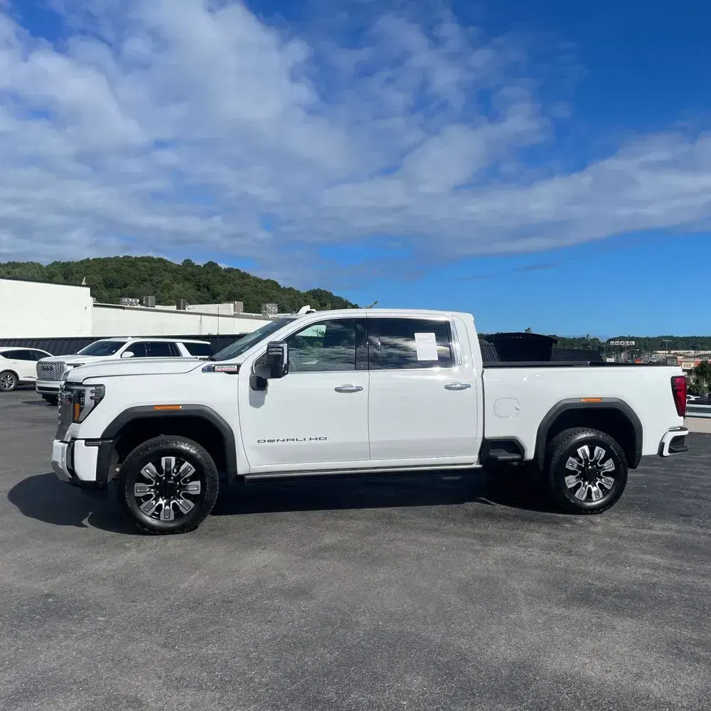2024 GMC Sierra 2500HD Denali