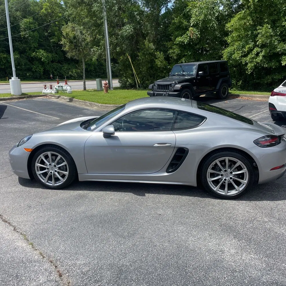 2019 Porsche 718 Cayman Base