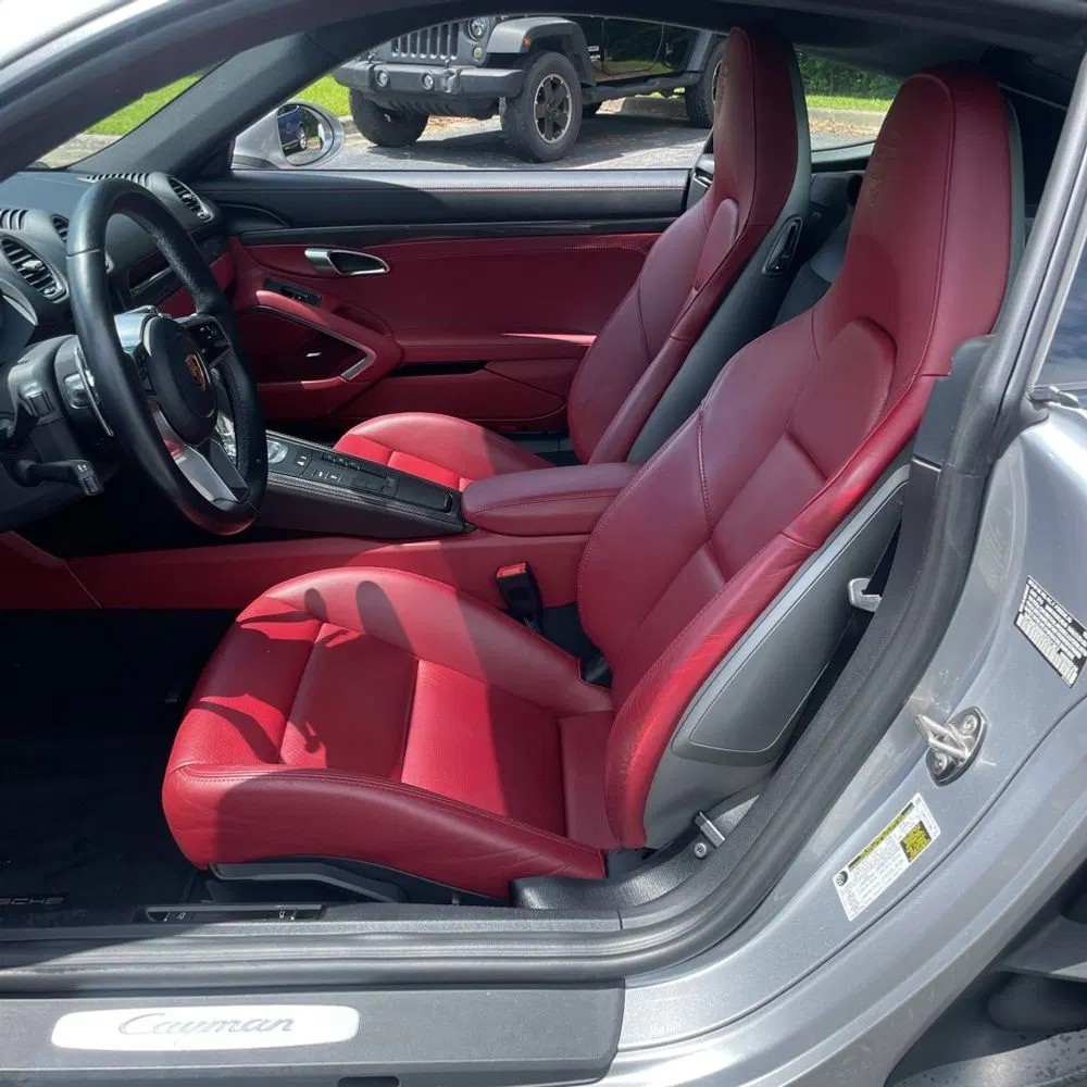 2019 Porsche 718 Cayman Base