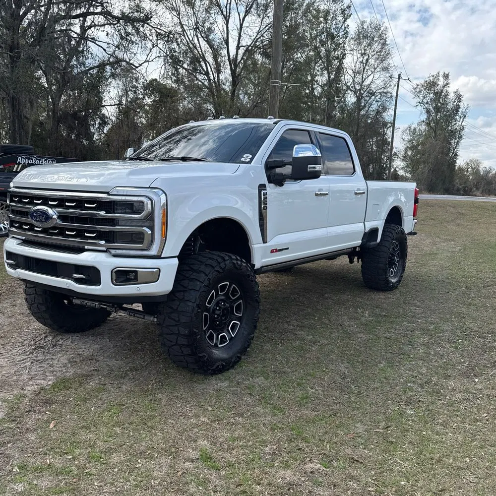 2023 Ford F250 S/D Platinum