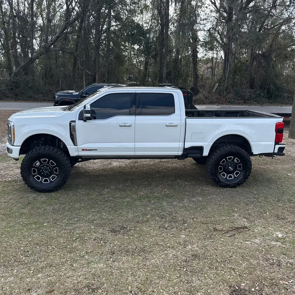 2023 Ford F250 S/D Platinum