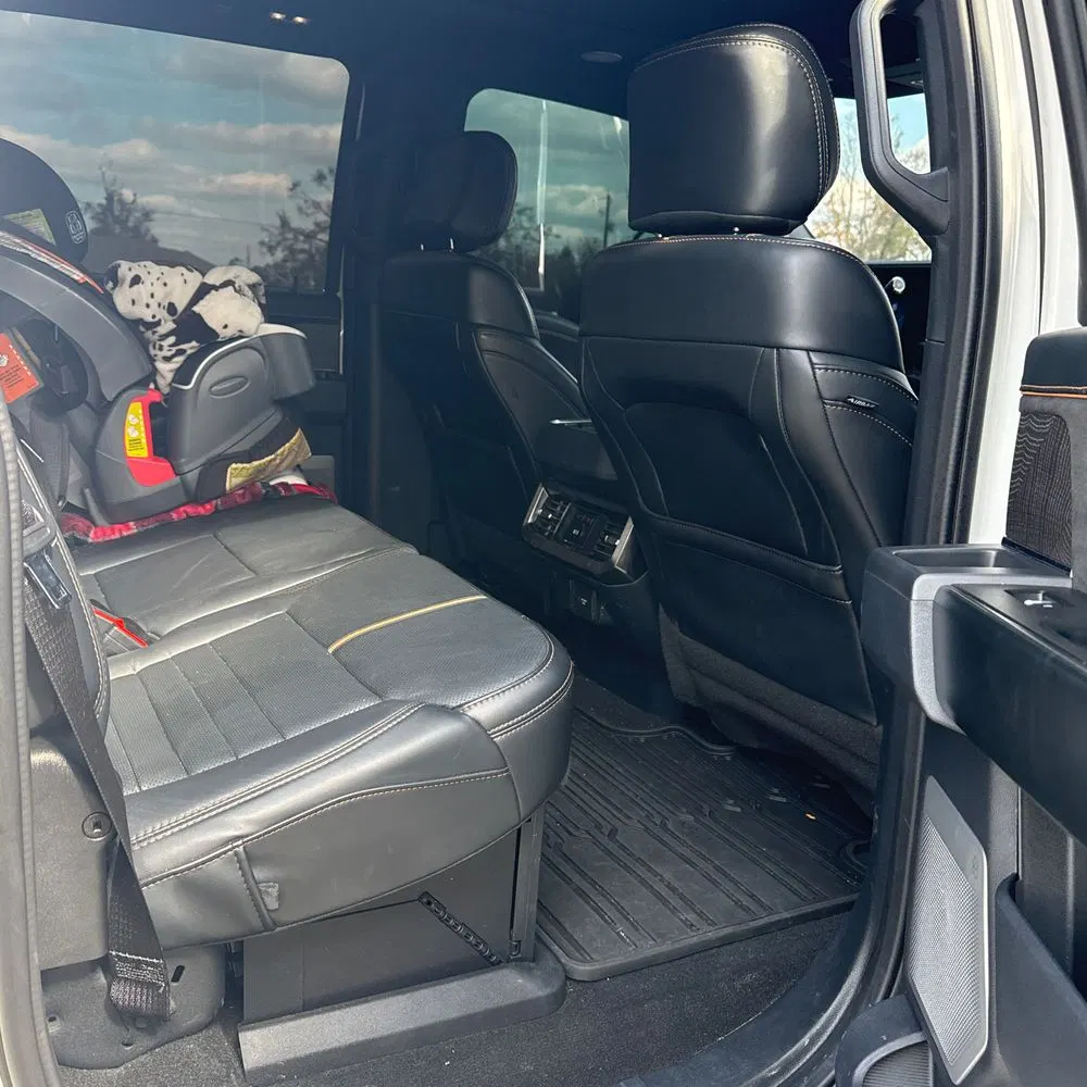 2023 Ford F250 S/D Platinum