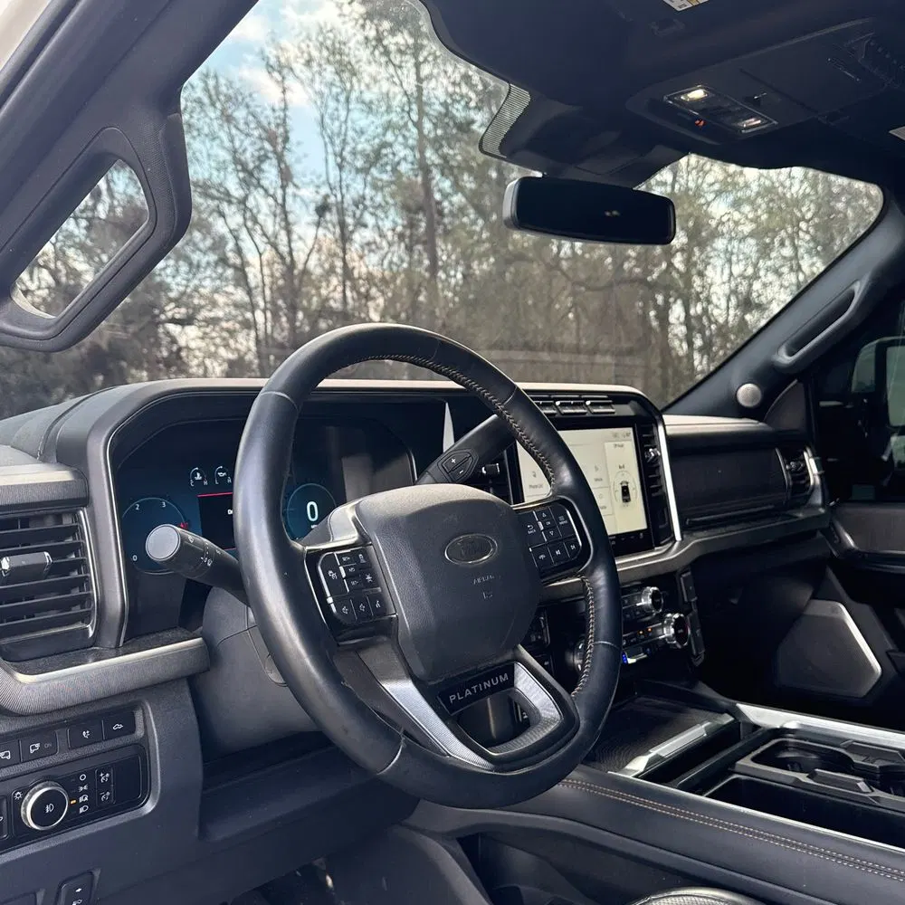 2023 Ford F250 S/D Platinum