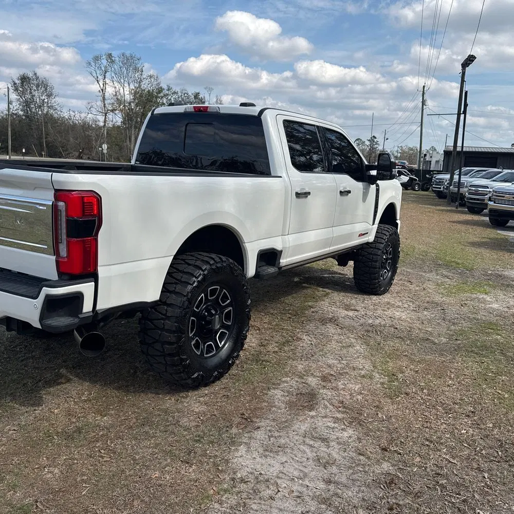 2023 Ford F250 S/D Platinum