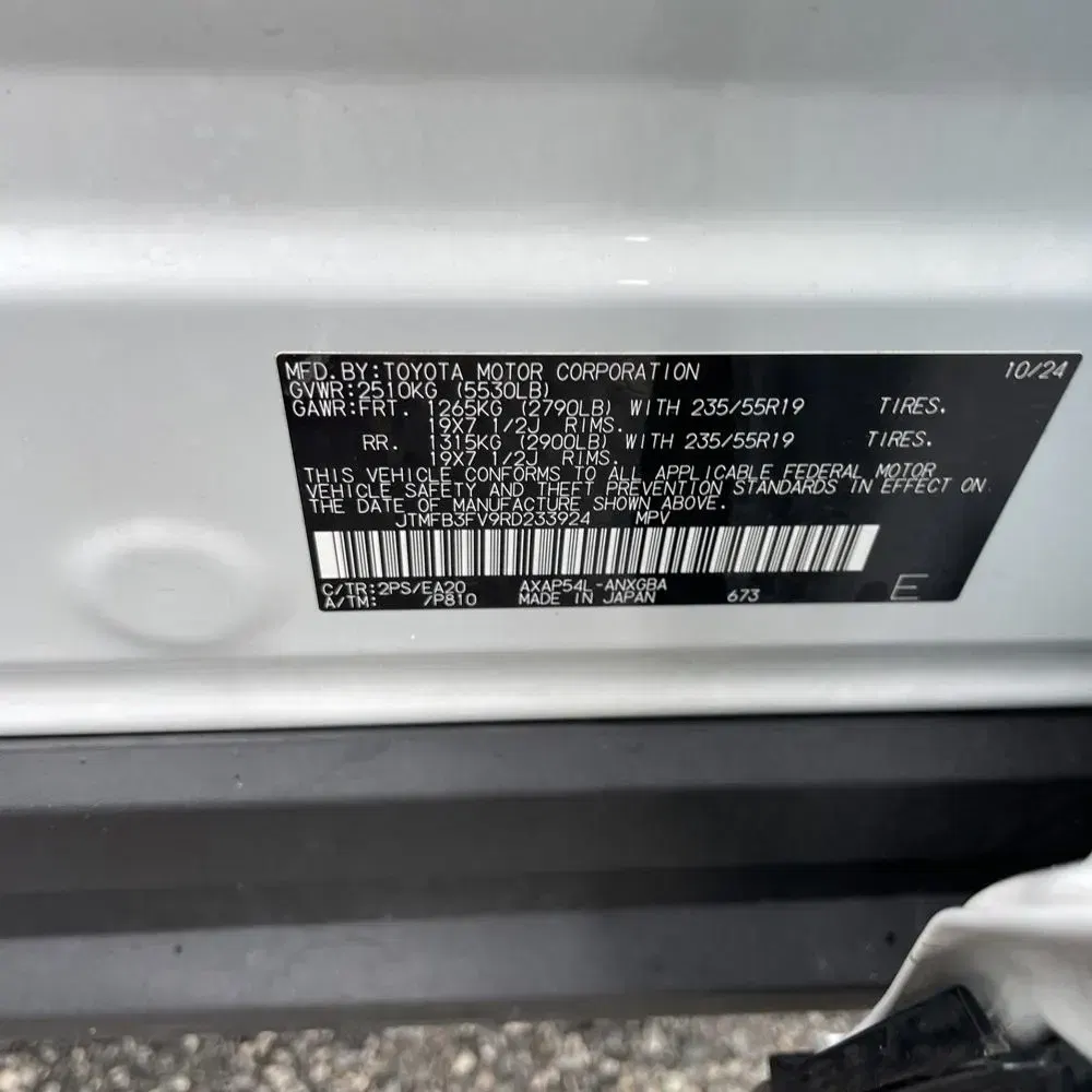 2024 Toyota RAV4 Prime XSE