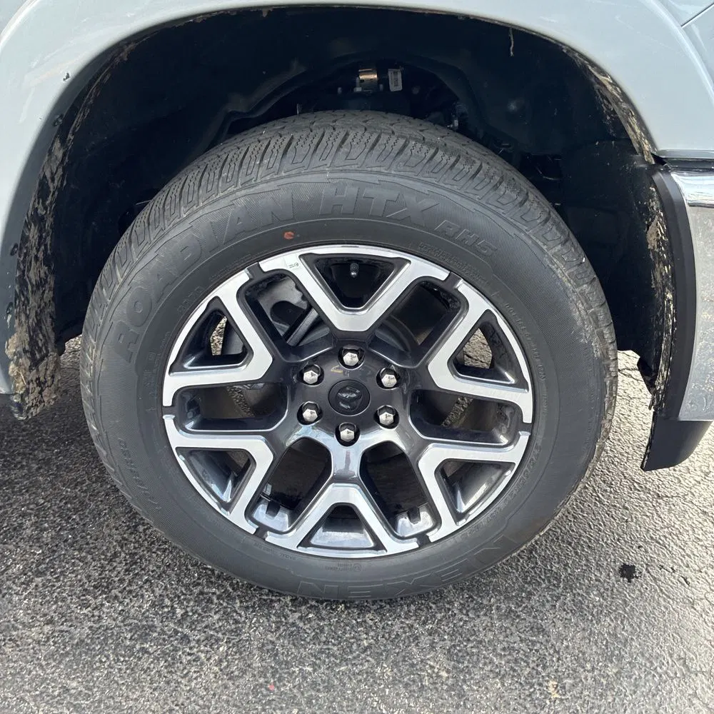 2026 Ram 1500 Laramie Crew Cab 4x4 5'7" Box