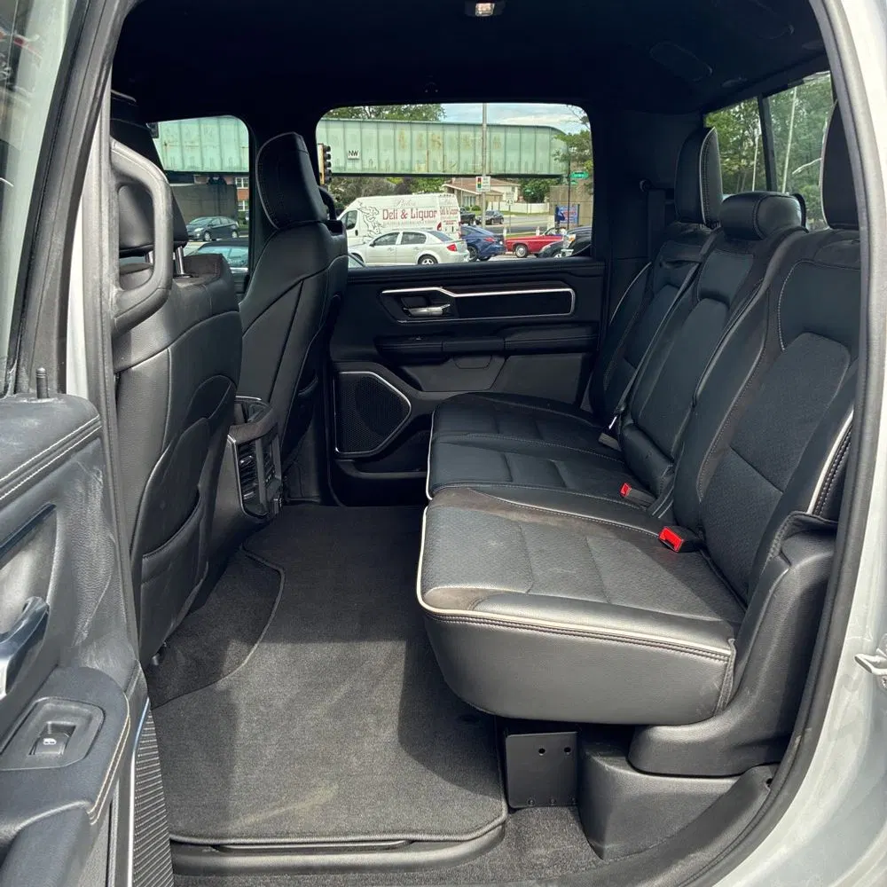 2026 Ram 1500 Laramie Crew Cab 4x4 5'7" Box