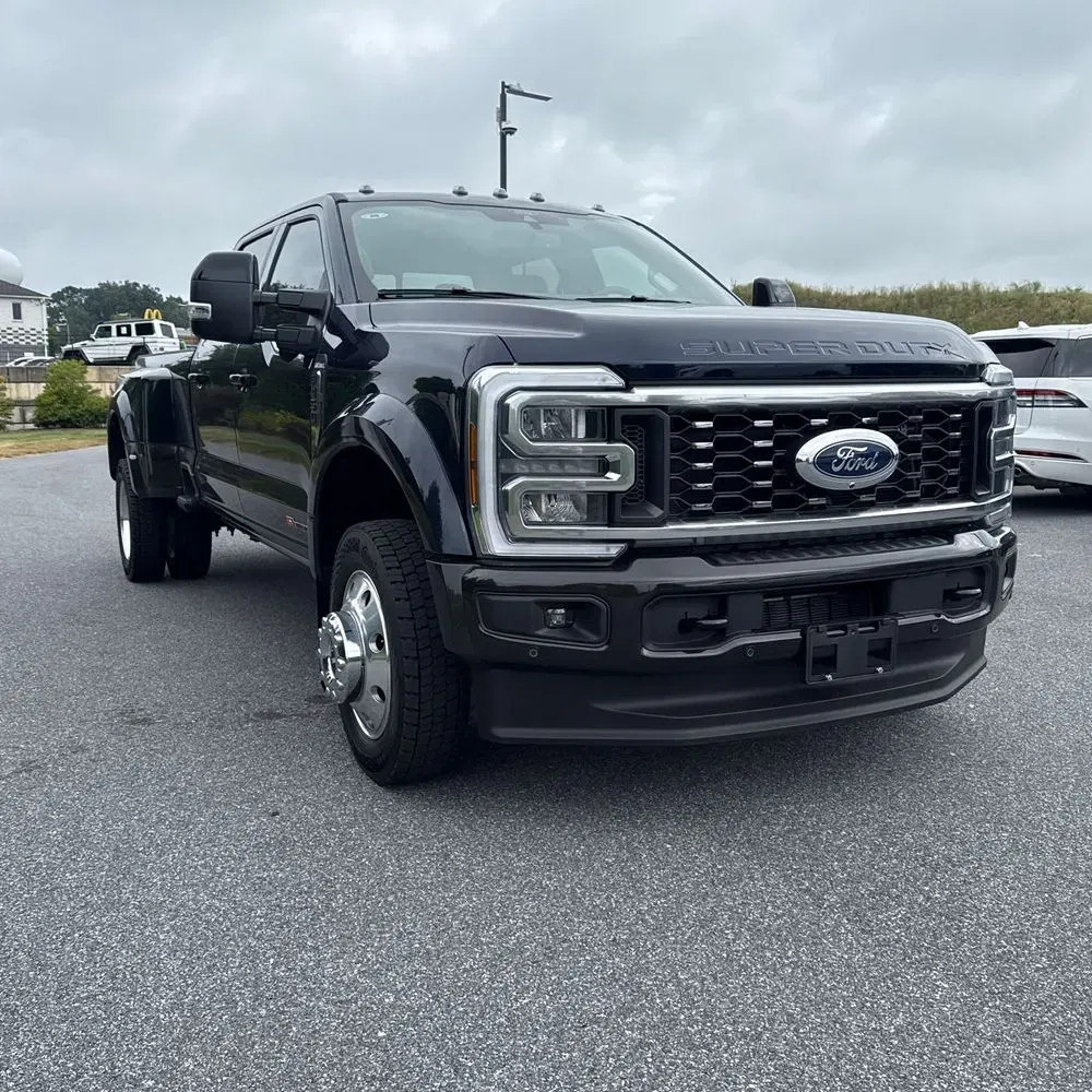 2025 Ford F-450 Super Duty King Ranch