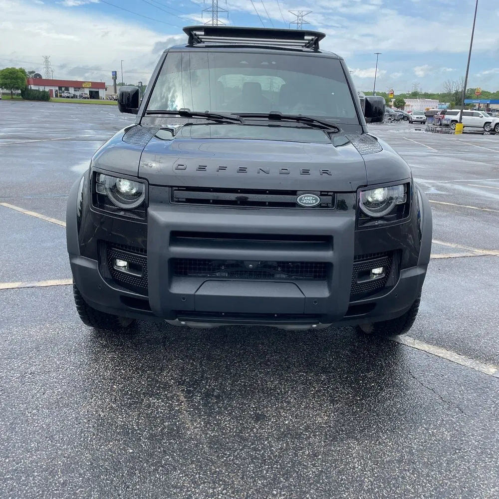 2023 Land Rover Defender 130 SE