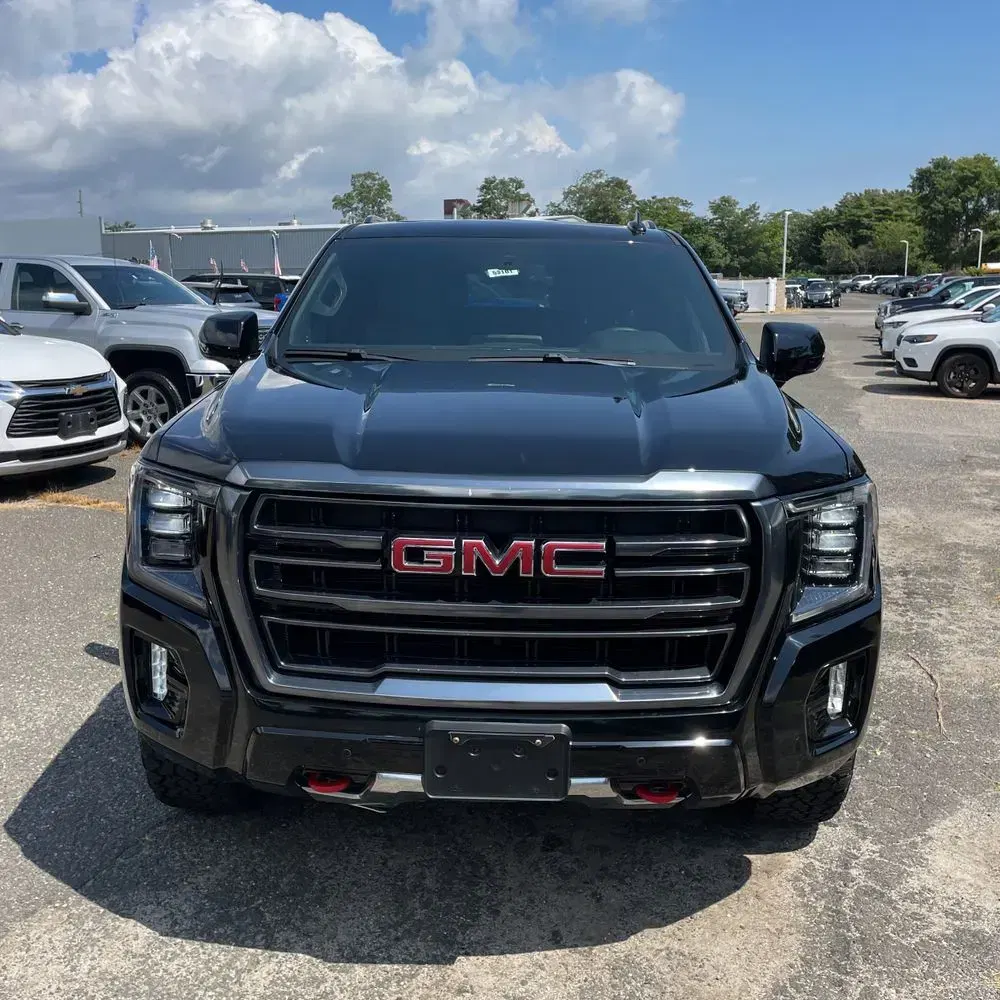 2022 GMC Yukon XL AT4