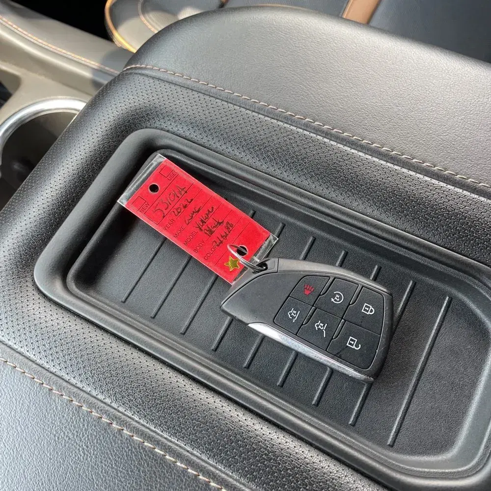 2022 GMC Yukon XL AT4