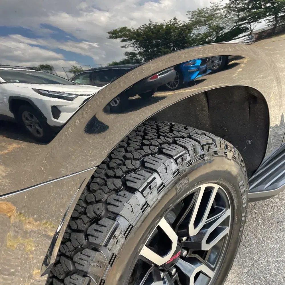 2022 GMC Yukon XL AT4