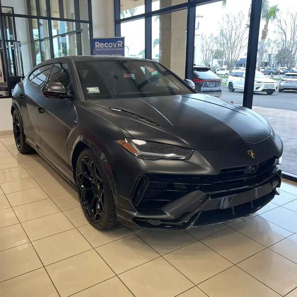 2024 Lamborghini Urus Performante