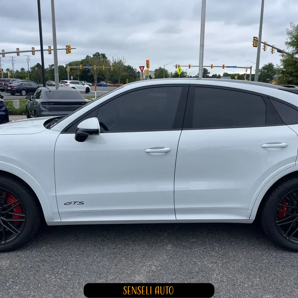 2025 Porsche Cayenne GTS