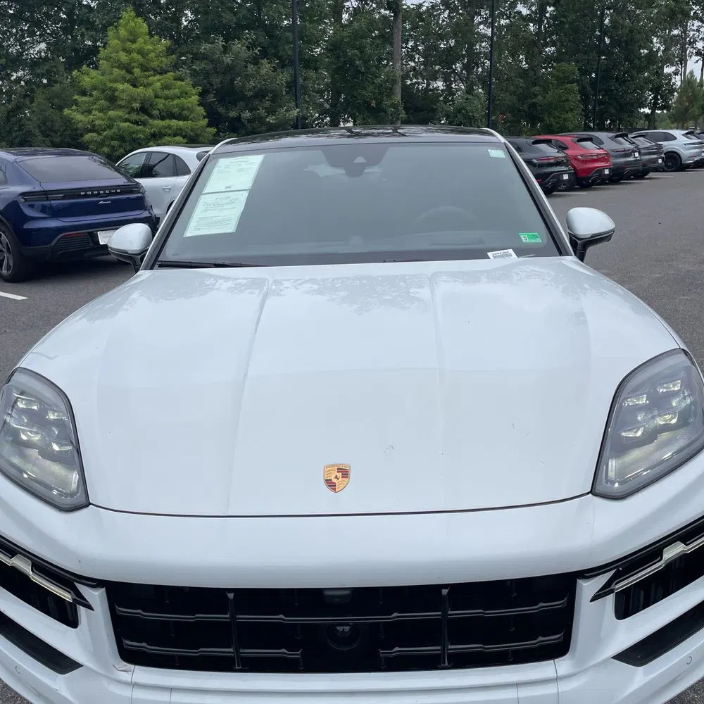 2025 Porsche Cayenne GTS