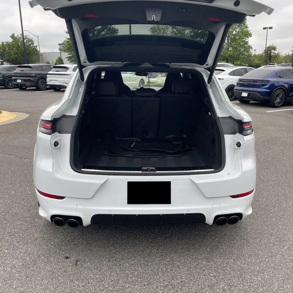 2025 Porsche Cayenne GTS