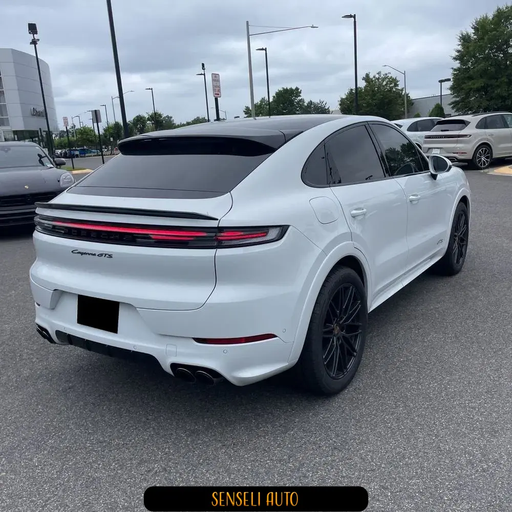 2025 Porsche Cayenne GTS