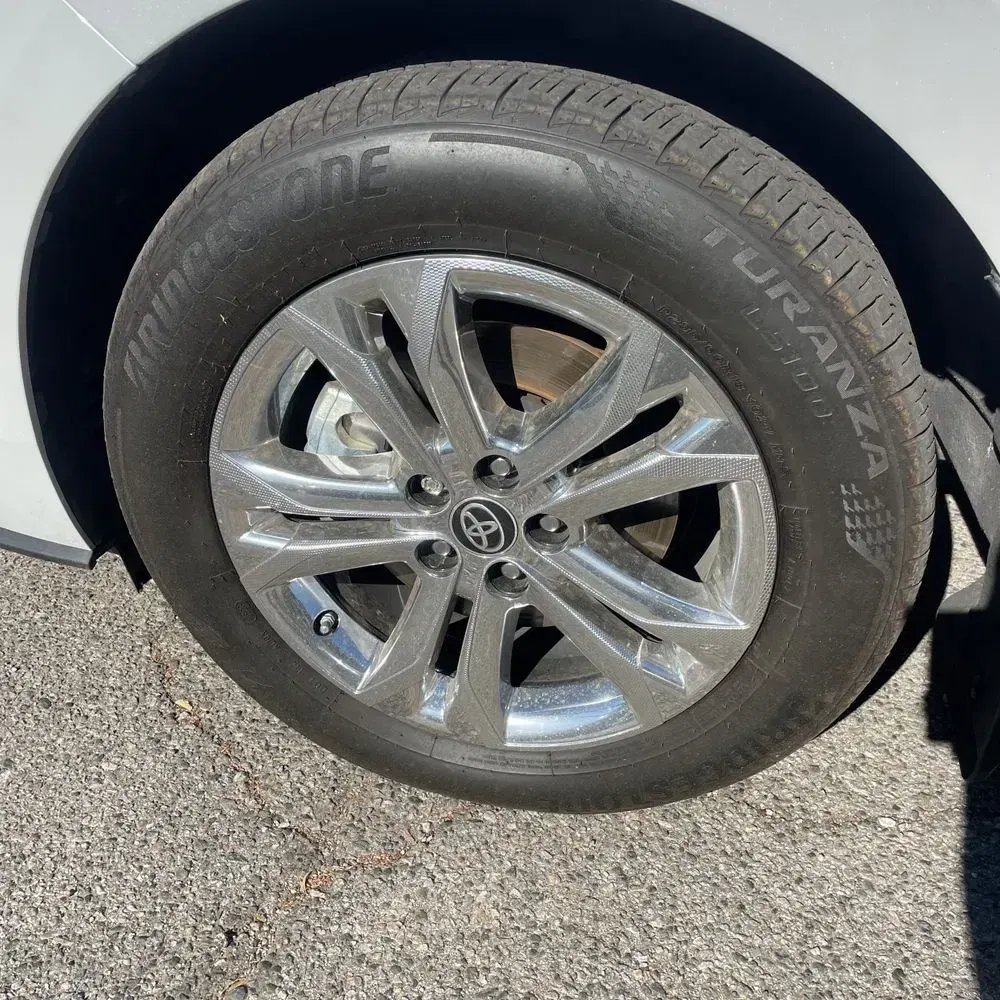 2023 Toyota Sienna Platinum 7-Passenger
