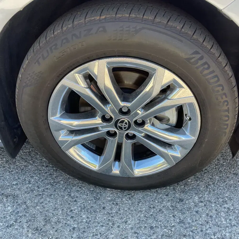 2023 Toyota Sienna Platinum 7-Passenger