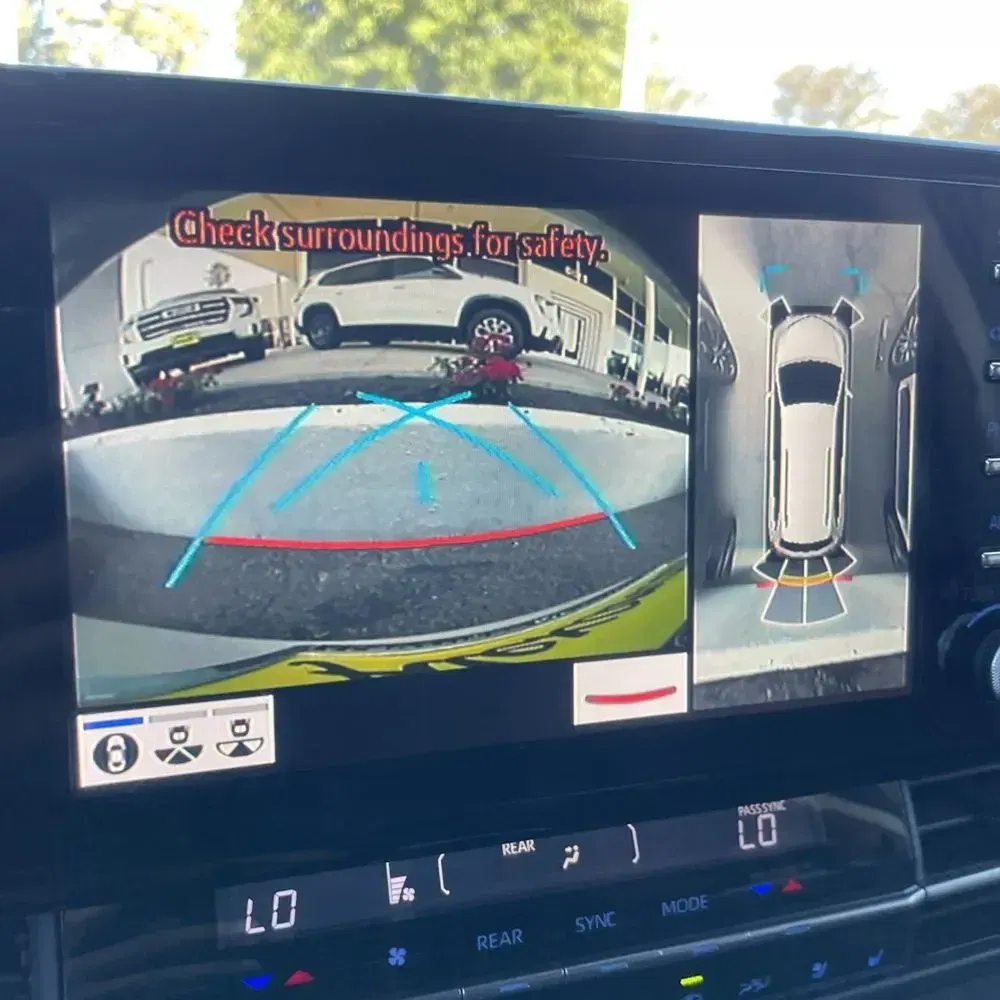 2023 Toyota Sienna Platinum 7-Passenger