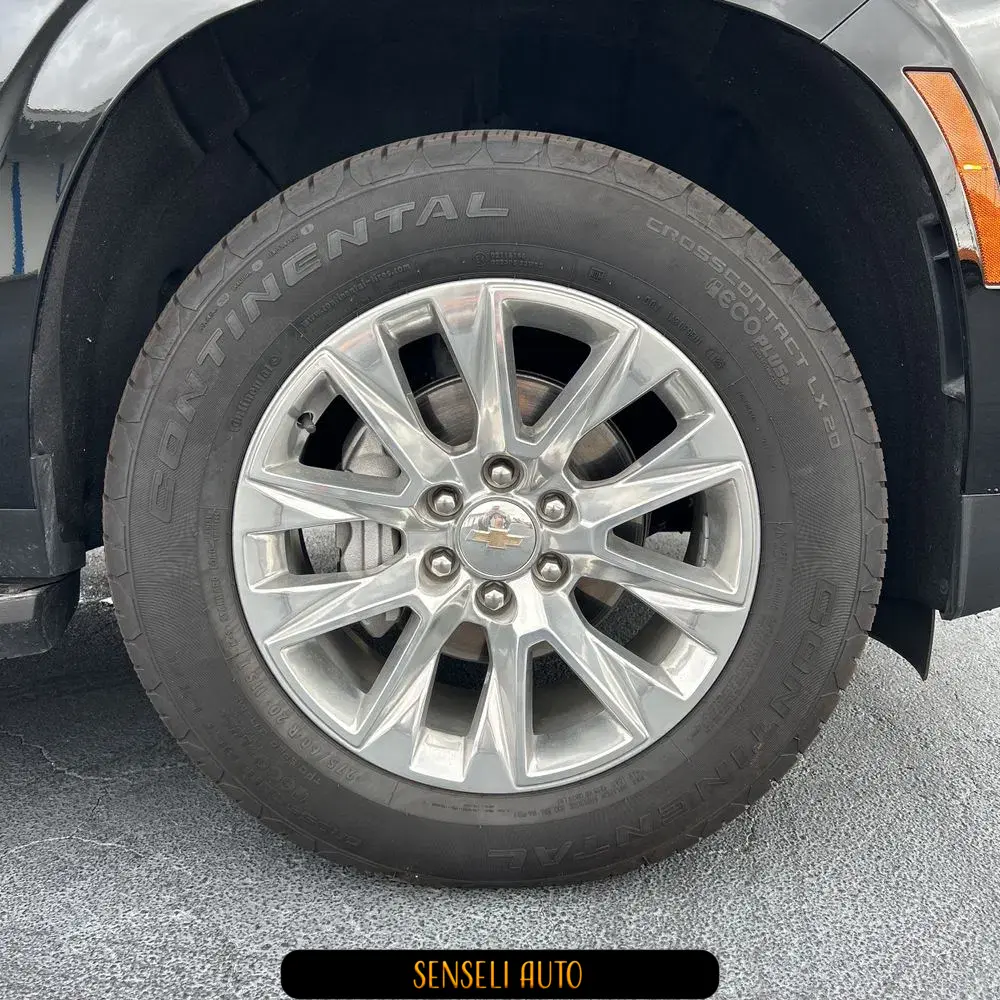2025 Chevrolet Suburban Premier