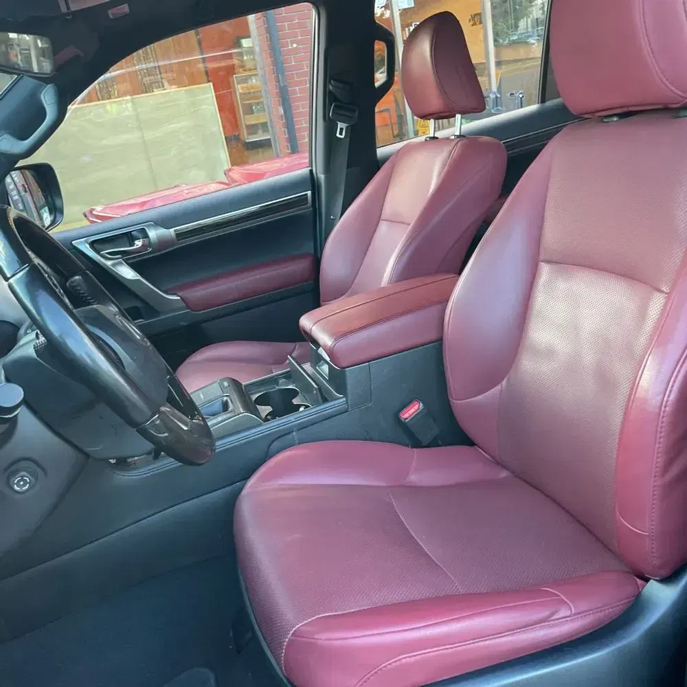 2023 Lexus GX 460 Base
