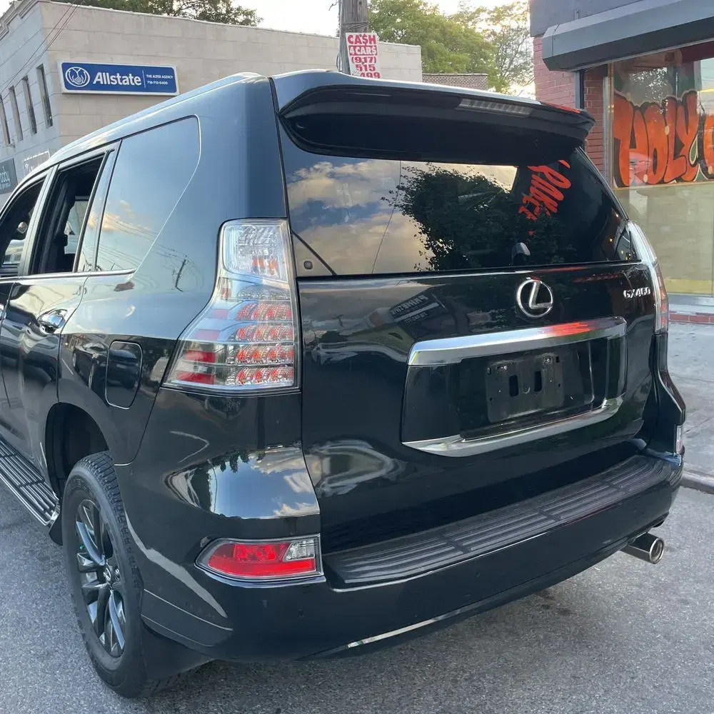 2023 Lexus GX 460 Base