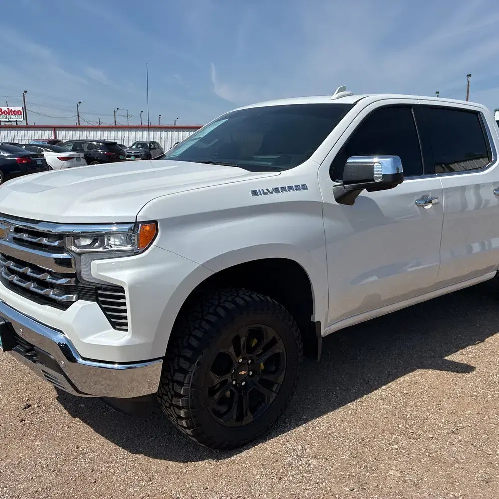 2024 Chevrolet Silverado 1500 LTZ
