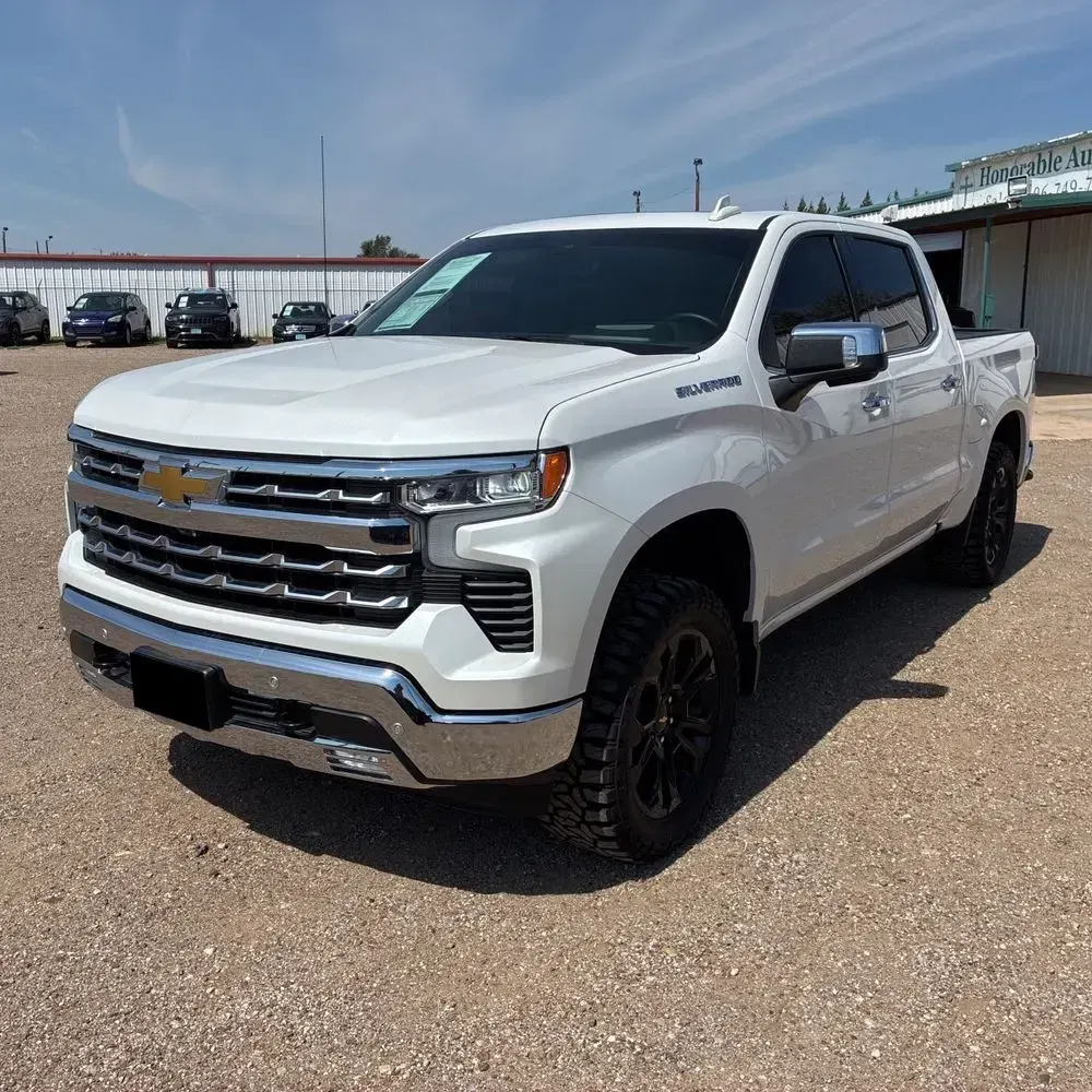 2024 Chevrolet Silverado 1500 LTZ